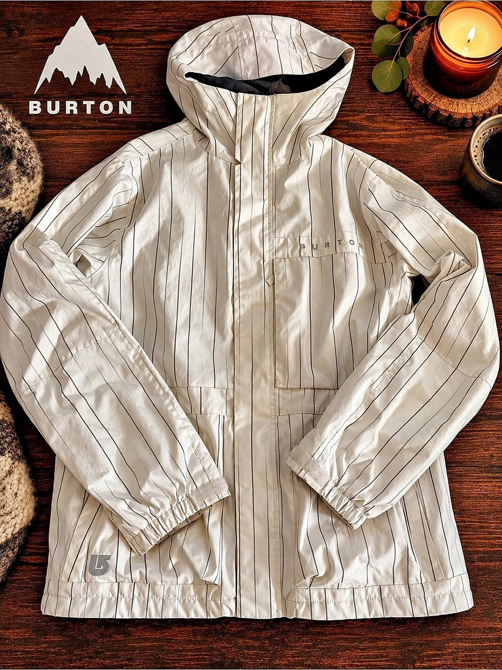 Burton The White Collection DRYRIDE Snowboard Jacket (Men’s MED) c. 2008